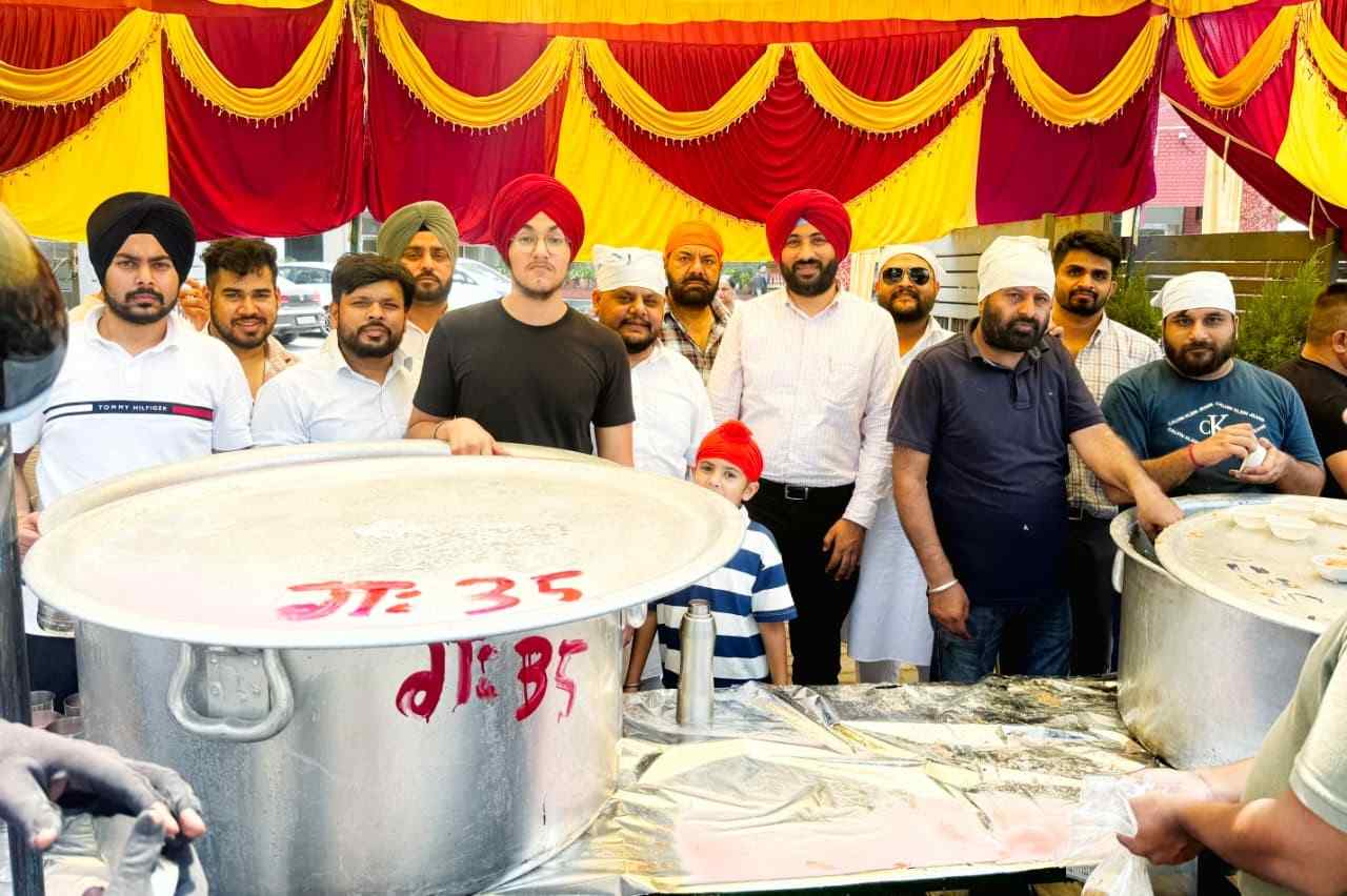 ਕਿਸਾਨ ਭਵਨ, ਚੰਡੀਗੜ੍ਹ ਵਿਖੇ ਸ਼੍ਰੀ ਗੁਰੂ ਅਰਜਨ ਦੇਵ ਜੀ ਦੀ ਸ਼ਹਾਦਤ ਨੂੰ ਸਮਰਪਿਤ ਛਬੀਲ ਲਗਾਈ