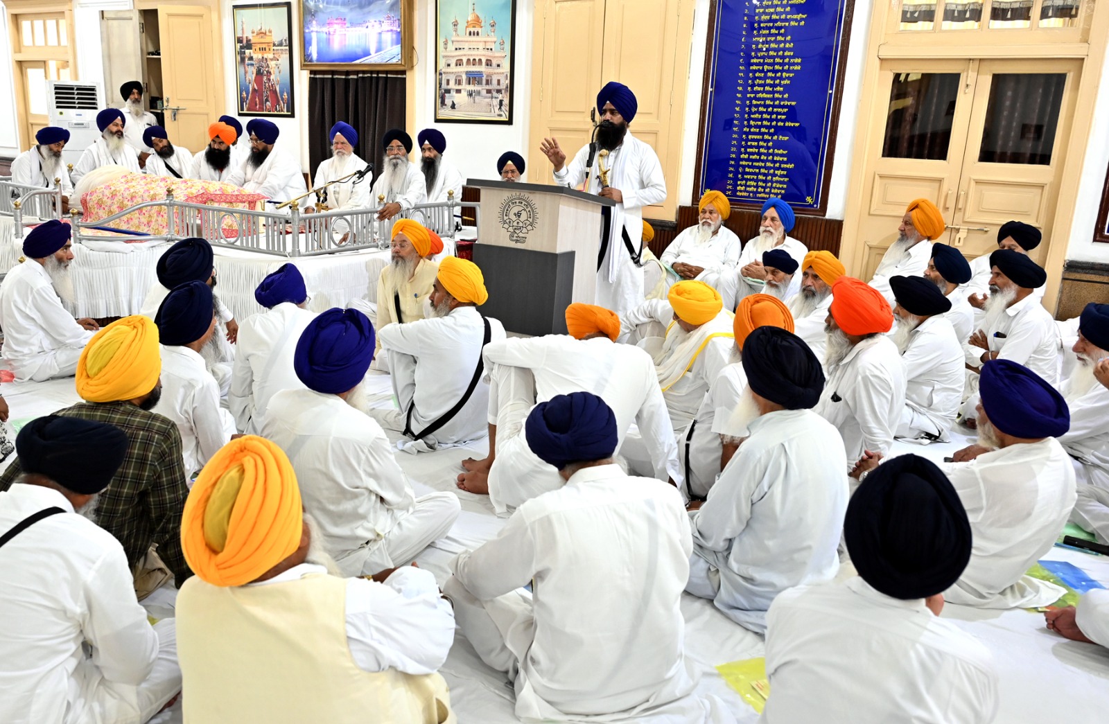 ਸ਼੍ਰੋਮਣੀ ਕਮੇਟੀ ਦੀ ਜਨਰਲ ਇਕੱਤਰਤਾ ’ਚ ਮੈਂਬਰਾਂ ਨੇ ਸ੍ਰੀ ਅਕਾਲ ਤਖ਼ਤ ਸਾਹਿਬ ਦੇ ਆਦੇਸ਼ ’ਤੇ ਦਿੜ੍ਹਤਾ ਨਾਲ ਪਹਿਰਾ ਦੇਣ ਦੀ ਵਚਨਬੱਧਤਾ ਪ੍ਰਗਟਾਈ