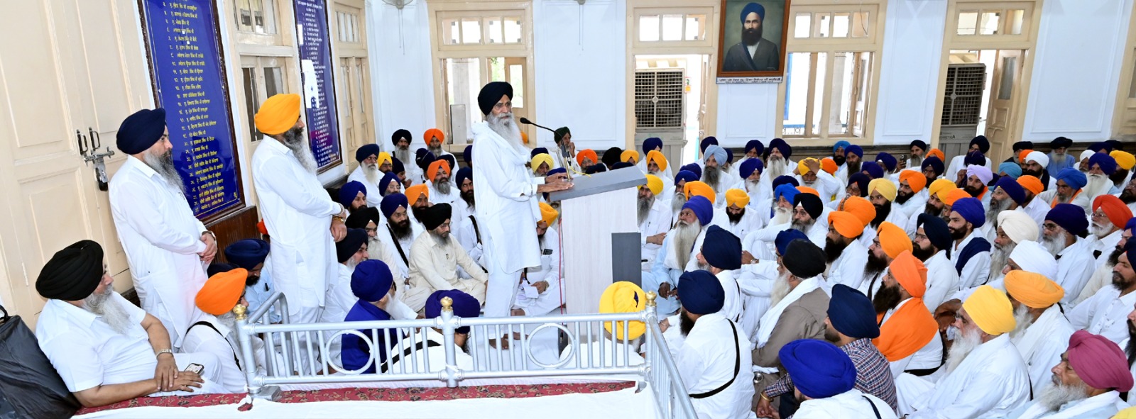 ਬੇਅਦਬੀ ਕਾਨੂੰਨ ਖ਼ਿਲਾਫ਼ SGPC ਦੀ ਵੱਡੀ ਇਕੱਤਰਤਾ, ਪ੍ਰਚਾਰਕਾਂ ਤੇ ਗ੍ਰੰਥੀ ਸਿੰਘਾਂ ਨੇ ਜਤਾਇਆ ਰੋਸ
